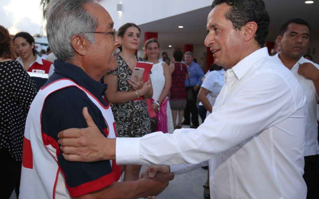 ((GALERIA)) El gobernador Carlos Joaquín en la inauguración del Instituto Universitario de la Cruz Roja Mexicana, en Cancun