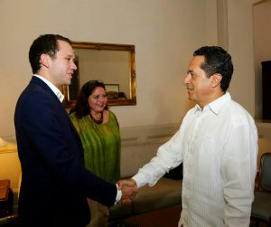 Carlos joaquin,Gobernador de Quintana Roo,Gobierno de Quintana Roo