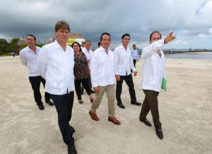 Gobernador Carlos Joaquin,Carlos joaquin,Cancún Travel Mart México Summit 2016,Viajemos por Todo México,Mejora tu Hotel,Bancomext