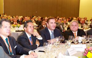 Gobernador Carlos Joaquín, Gobierno de quintana roo, Carlos Joaquín, ,Cumbre de Negocios Business Summit, Puebla
