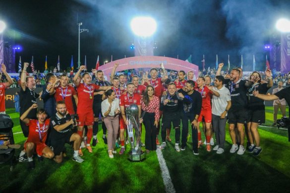 45c87f02-daa8-4250-8190-15158a061113